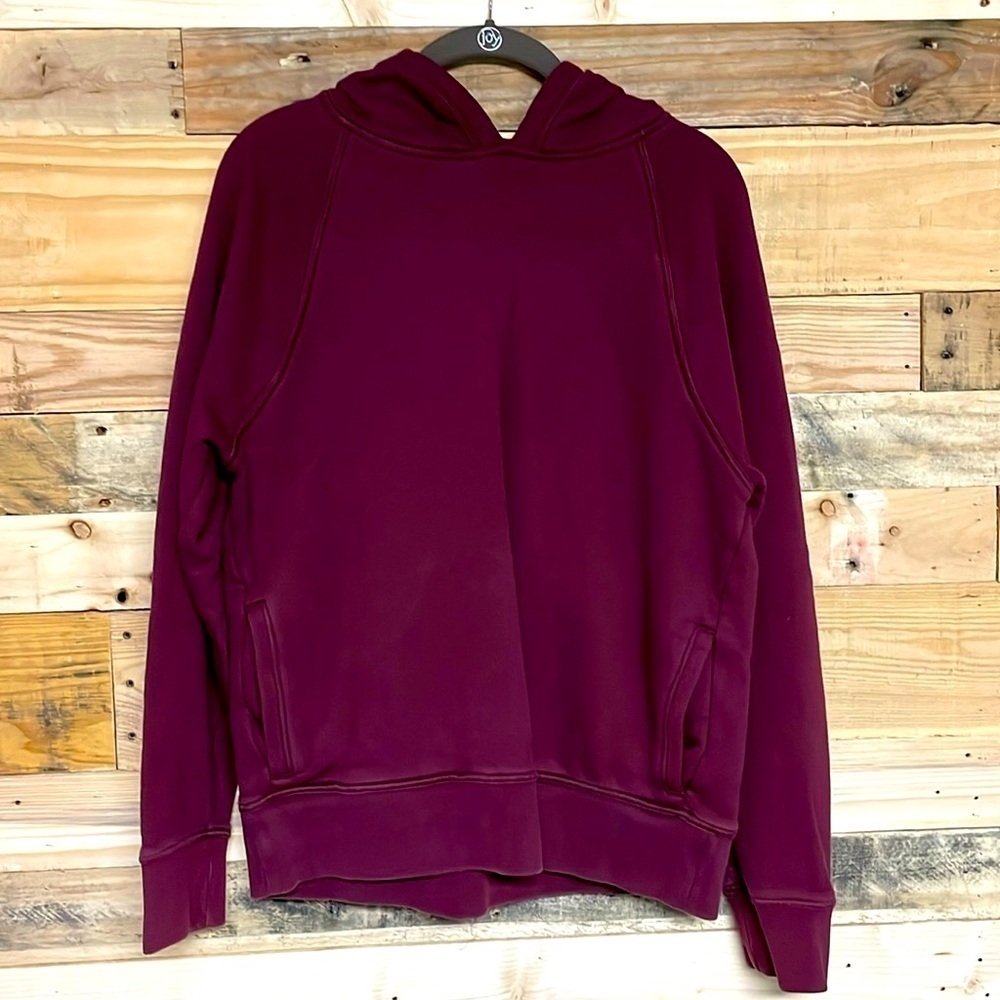 Banana Republic size medium cranberry color hoodie sweatshirt with pockets